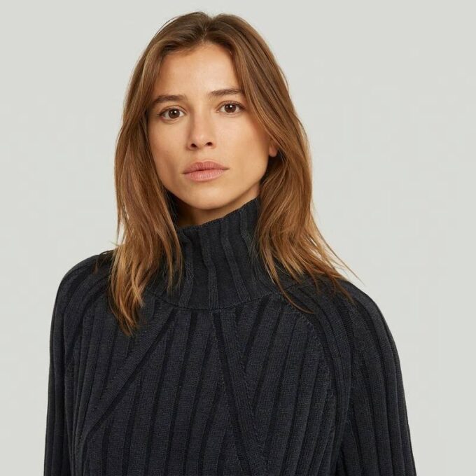 Washed Loose Turtle Knit