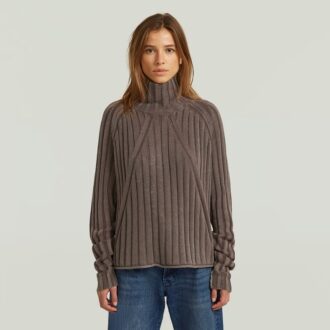 Washed Loose Turtle Knit Pullover